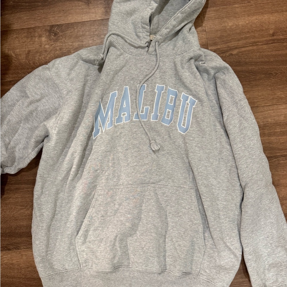 Brandy Melville Sweatshirt